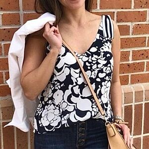 Cabi Shoulder Tie Top Blouse Sleeveless Tank Women’s Size S Blue White Floral